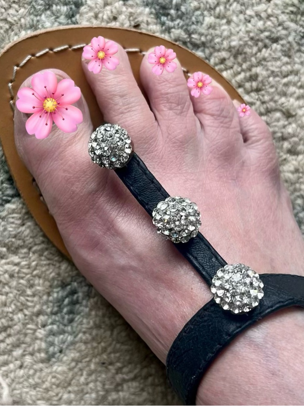 Authentic Skemo crystal  flat black sandals EUC